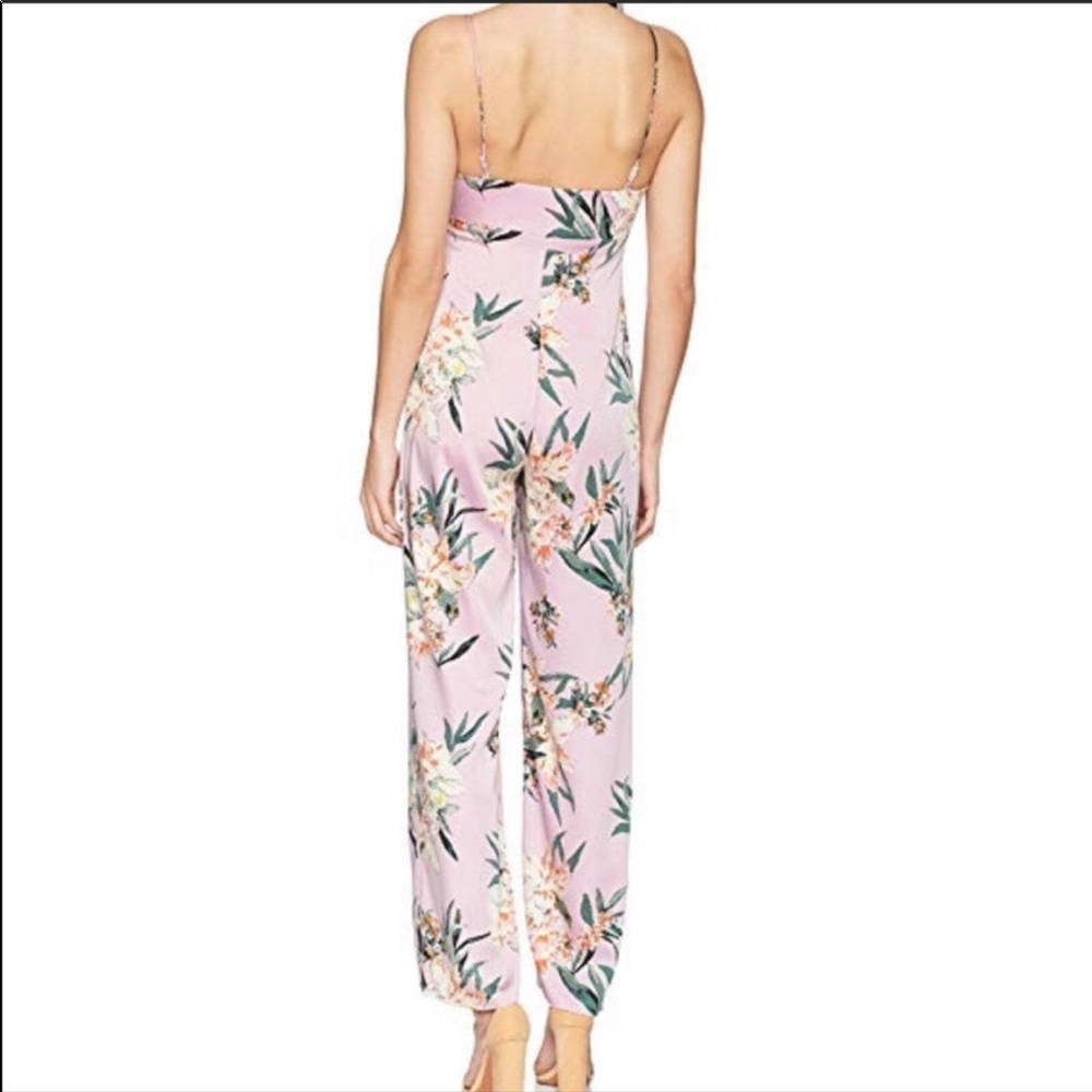 Guess LEIGH FLORAL JUMPSUIT Lavender size 10 - Picture 13 of 14